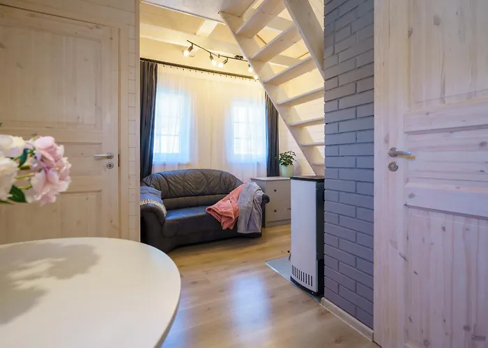 Kalamehe Hoovimaja * Pärnu